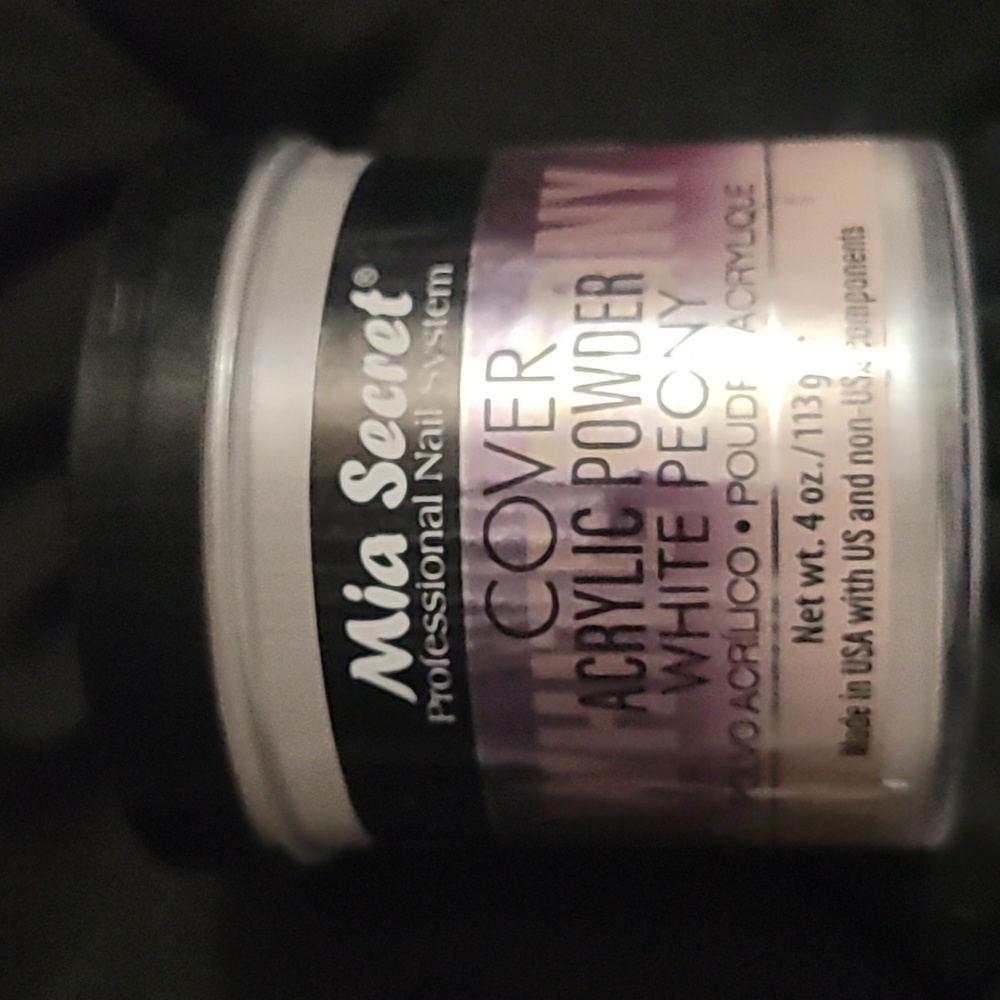 Mia Secret cover acrylic  powder